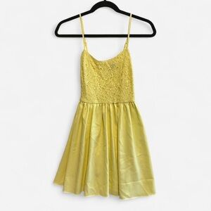H&M Light Yellow Lace Dress